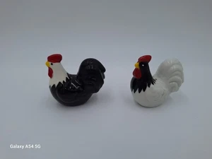 Small Porcelain Black White Rooster Salt & Pepper Shakers - Picture 1 of 15