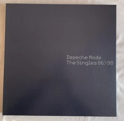 DEPECHE MODE - THE SINGLES 86-98 - 3x 12" LP Vinyl - LIMITED EDITION/ REMASTERED - Bild 1 von 4