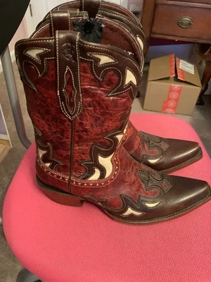 ARIAT Sassy Snip Toe Inlay Brown Leather Cowgirl Boots Women's Size 9 B - Image 1 of 4