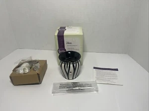 Scentsy Wax Candle Warmer Zebra Retired Black White Safari Theme Plug In - Picture 1 of 14
