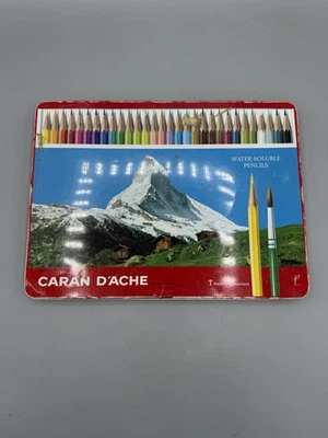 Juego de 30 Estuche Metal Lápiz Acuarela Prismalo Vintage Caran Dache Hecho en Suiza Foto 1 de 4