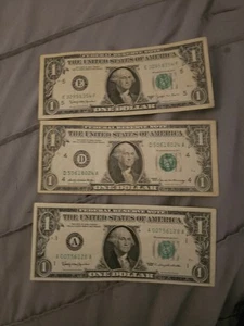 1969,63 B, And 63 One Dollar Bill ( Notes)! - Picture 1 of 2