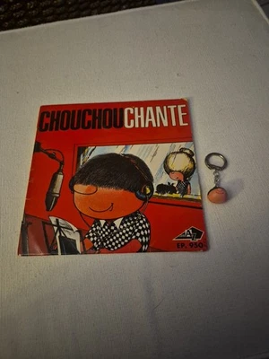 45 Tours Chouchou Chante Avec Porte Clé  - Photo 1/4