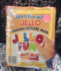 JELLO Alfabeto JIGGLERS Stampo Incantesimo Divertente con Taglierine Jell-O ABC - Foto 1 di 3