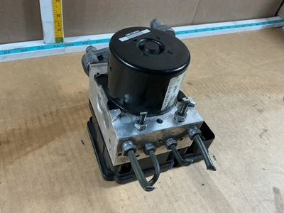 Módulo de bomba de freno antibloqueo ABS 2010-2014 Mercedes-Benz C250 A1729011102 OEM Foto 1 de 4