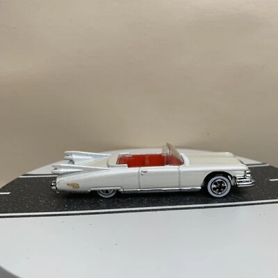 Cadillac Caddy Eldorado 1998 30 aniversario '59 blanco/rojo con BW como nuevo Foto 1 de 4