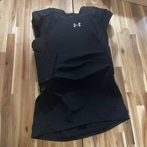 Under Armour Gameday Armour Pro 5-Pad Top M-Hex Size XL Men’s, Black - Picture 1 of 6