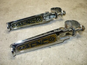 SUZUKI 2005 05 C50 BOULEVARD VL800 FRONT DRIVER FOOTREST FOOT PEGS REST FOOTPEG - Picture 1 of 24