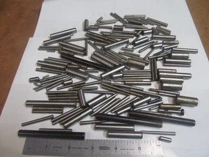 ASSORTIMENTO DI PERNI A TASSELLO ST. IN LEGA TEMPRATA, CONICI SENZA TESTA E DRITTI OLTRE 2 LIBBRE. - Foto 1 di 8