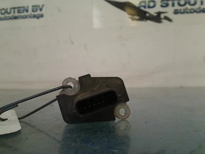 LUFTMENGENMESSER Nissan Micra (K13) Hatchback 1.2 12V (HR12DE) 2011 226807S000 — 第 1/4 张图片