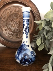 Vintage Dutch Delft Blue Bud Vase. - Picture 1 of 7