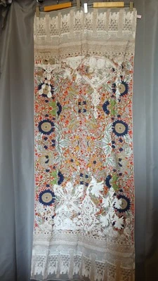 Christian Lacroix scarf wrap Silk Flowers Translucent East Silk Italy 67"x 25" Foto 1 de 4