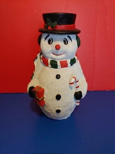 Vtg Snowman, Snow Man, Figurine, Holiday Collection World Bazaar Christmas Decor - Picture 1 of 4