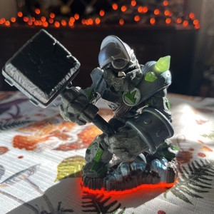 2012 Skylanders Giants - Crusher - Character Figure - Loose