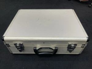 Aluminium Carrier/Flight Case for Audio Equipment/Vinyl and more - Picture 1 of 5