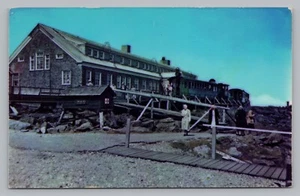 On Top Of Mt Washington New Hampshire Postcard P24 - Picture 1 of 2