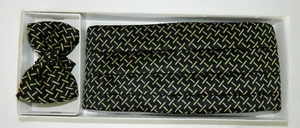 VTG. FUMGAGALLI'S BLACK GOLD CUMMERBUND & BOW TIE IN SILK SATIN - Picture 1 of 4