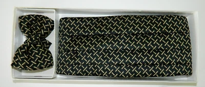 VTG. FUMGAGALLI'S BLACK GOLD CUMMERBUND & BOW TIE IN SILK SATIN - Image 1 of 4