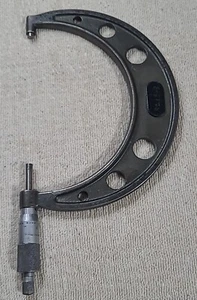 MITUTOYO NO. 103-220A MICROMETER 5-6" .0001" Resolution W Carbide Faces - Picture 1 of 11