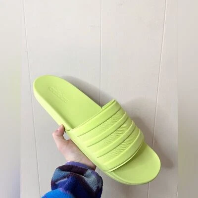 Adidas Adilette Comfort Mono Slide Sandal men’s size 17 new pastel green - Image 1 of 4