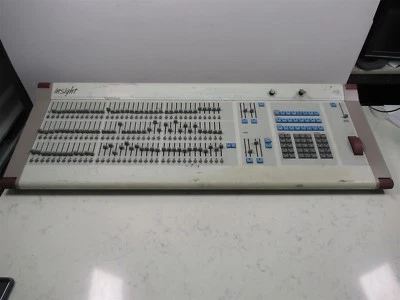 ETC Electronic Theatre Controls Insight 108 INST-108-DMX-000-C Light Board DMX  - Image 1 of 4