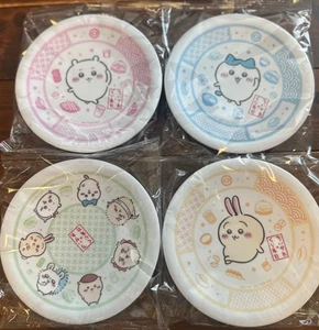 Plato Kura Sushi Chiikawa Usagi Hachiware Juego Completo de 4 De Japón 2025 Nuevo - Imagen 1 de 3