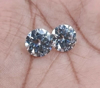 Loose CVD Lab-Grown 2 Diamond 1Ct Pair Of Round Color D , Clarity IF Certified - Image 1 of 4