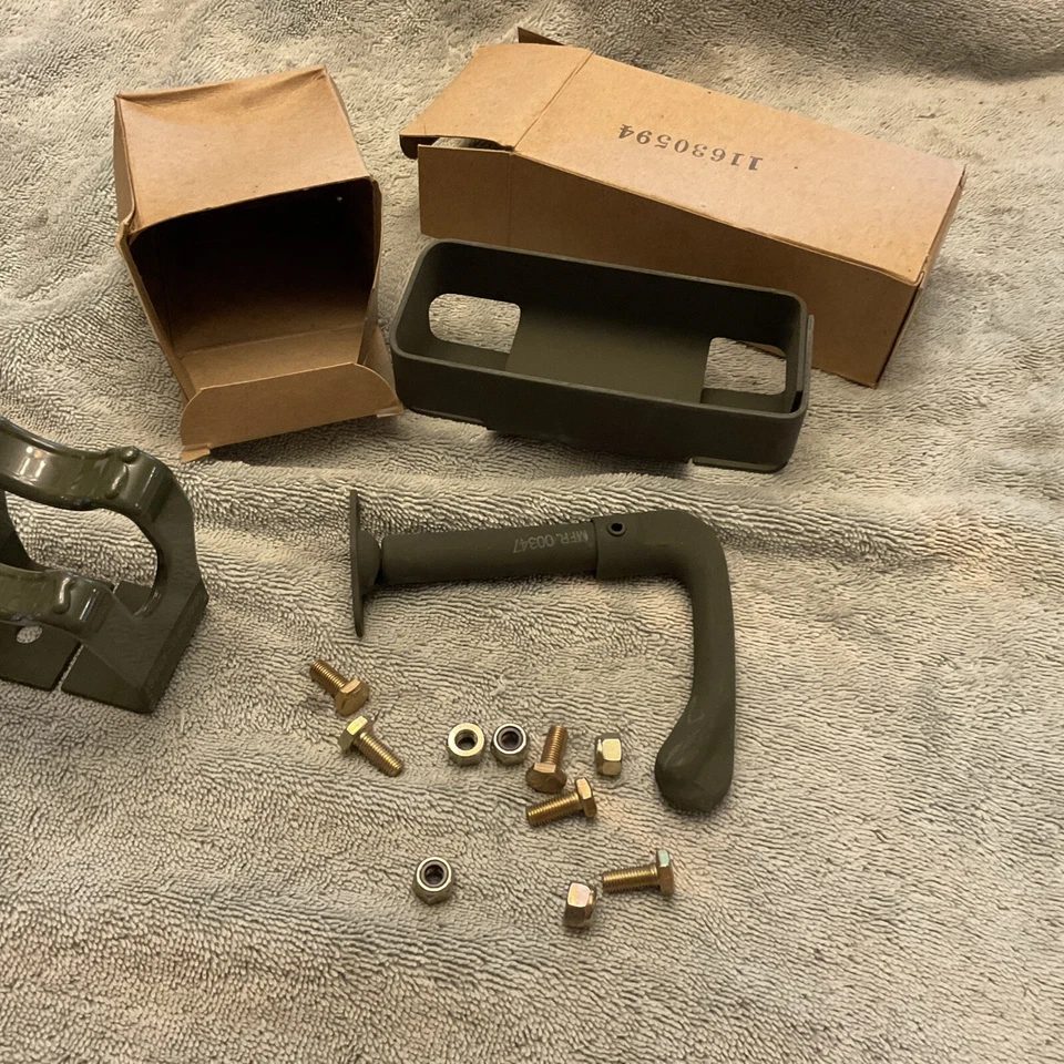Kit de montaje de pistola de rifle NOS M151 A1 M151 A2 camión militar Jeep Mutt  Foto 1 de 1