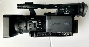 Panasonic AG-HMC150P ACCAM 3CCD Professional Video Audio HD SDHC Camcorder - Picture 1 of 14