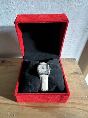 Reloj raro para mujer Bernhard H. Mayer diamantes Foto 1 de 4