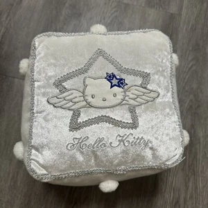 2000 Sanrio Smiles Angel Hello Kitty Cube Throw Pillow - Picture 1 of 5