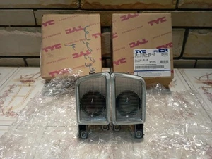 VW Golf Mk3 1992-1997 Fog Lights PAIR Fits TYC Made In Taiwan - Picture 1 of 16