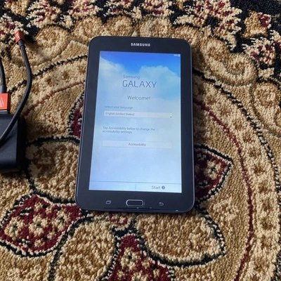 Samsung Galaxy Tab E Lite SM-T113 8 GB, Wi-Fi, 7 pulgadas - negro con fuente de alimentación Foto 1 de 4