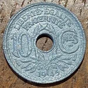 PIECE DE 10 CENTIMES 1945 EN ZINC (1066) - Picture 1 of 2