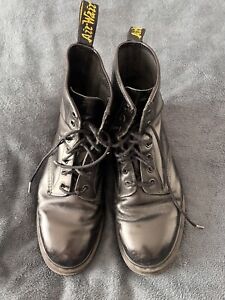 Chaussures hautes Doc Martens T 44