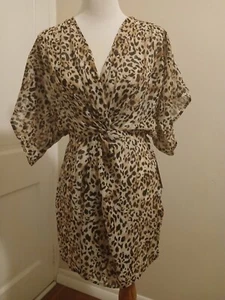 Womens Ladies Multicolor Animal Print Blouse or Sw Coverup Tunic Top S 4-6 NEW - Picture 1 of 21