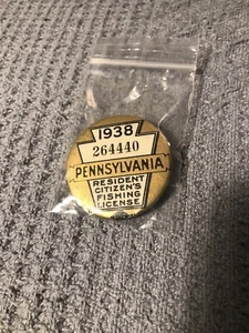 1938 Pennsylvania Residents Citizen Fishing License No. 264440 Pin Button - Picture 1 of 2