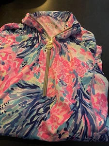 Lilly Pulitzer Skipper 1/2-Reißverschluss Popover Damengröße Small blau pink LSF 50 - Bild 1 von 4