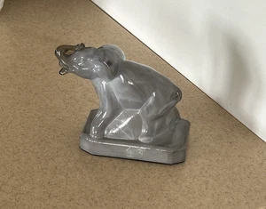Boyd Glass Vintage Zack The Elephant Figurine Slag Violet Slate Trunk Up - Picture 1 of 7