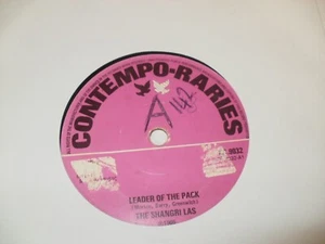 THE SHANGRI-LA'S- THE LEADER OF THE PACK VINYL 7" 45RPM P - Picture 1 of 1