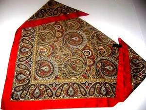 ARTE MUJER de la BUFANDA MULTICOLOR POLIÉSTER 88 cm x 87 cm Hecho en Italia - Imagen 1 de 3