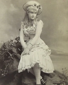 Lillian Russell 8X10 Photo Picture Image American actress & singer opera #2 - Picture 1 of 1