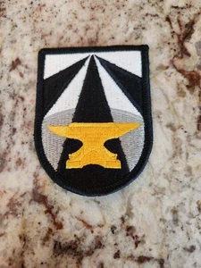 ARMY PATCH, ARMY FUTURES COMMAND - Picture 1 of 1