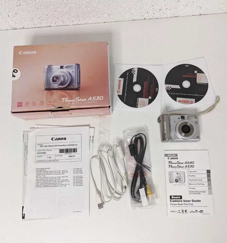 Canon PowerShot A530 Silver Digital Compact Camera - Image 1 of 4