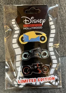 Disney Studio Store Hollywood, El Capitan, DSSH Tron Ares Lightcycle Pin Set - Bild 1 von 3