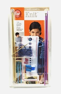 Boye  "I Taught Myself To Knit" Kit 18 Projects With Instructions & Tools NEW - Picture 1 of 6