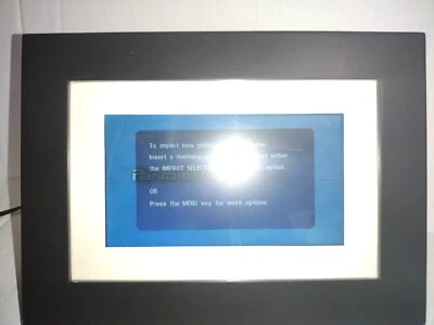 Pandigital Panimage 7" LED Digital Photo Frame PI7002AWB - Image 1 of 4