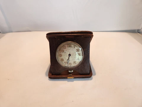 Swiss Travel Clock: Leather Case 8day Foldable Cover