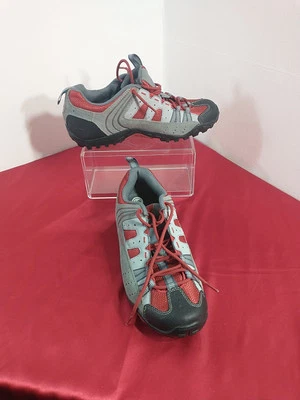 Bicicleta de montanha feminina especializada tamanho 10 UE41 vermelha e cinza - Imagem 1 de 4