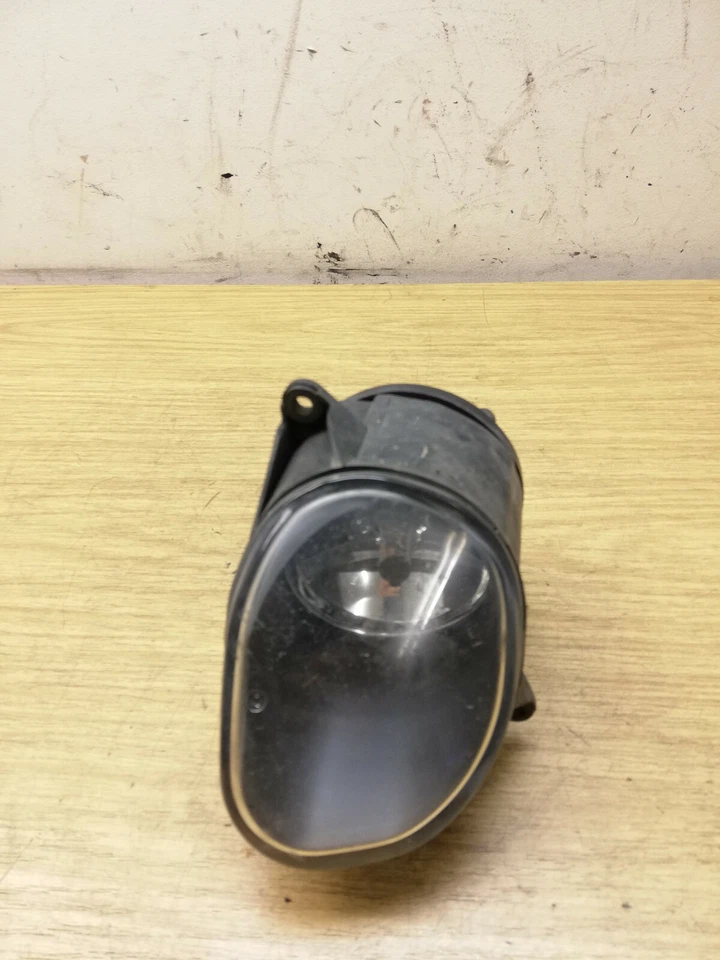 Luz antiniebla lateral de pasajeros Audi A6 allroad [99-05] N/S - 4Z7941699 Foto 1 de 4